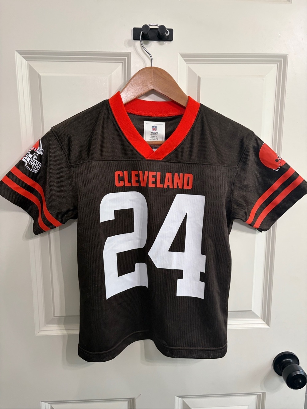Like New Cleveland Browns Kids’ size M/8 Football Jersey #24 Chubb.